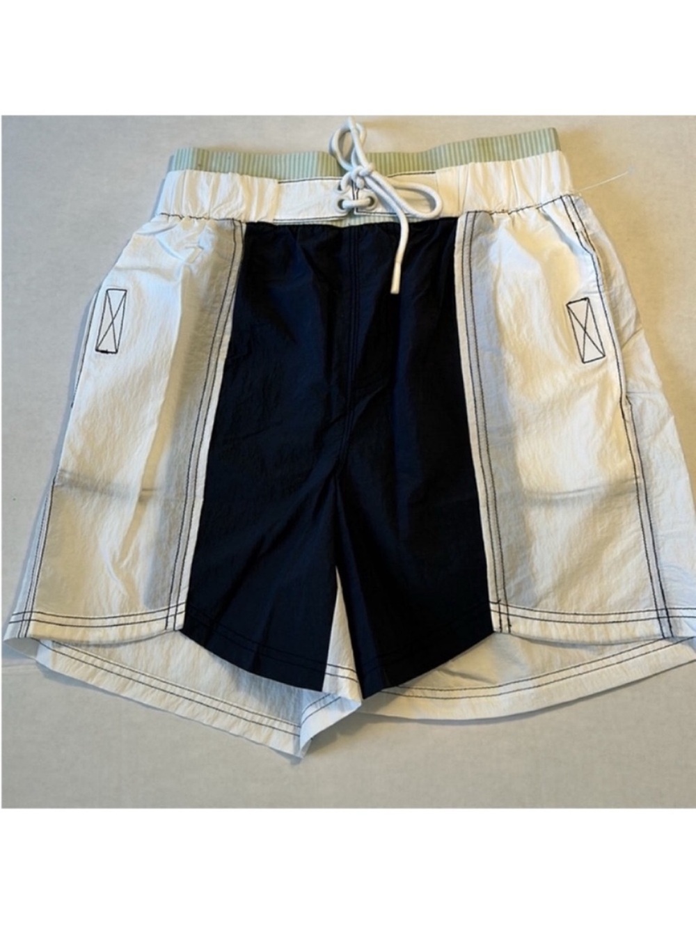 FP Movement XSmall Shorts Sun Daze Solid Board Shorts Free People black & white - Picture 2 of 11